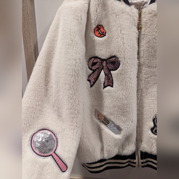 Hannah Banana Girls Size 7 Faux Fur and Embroidered Patch Jacket - Picture 2 of 6
